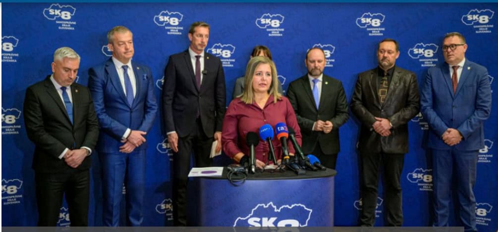 Výnimoční ľudia z celého Slovenska získali ocenenia SK8: Pozrite, kto zmenil svoje regióny k lepšiemu