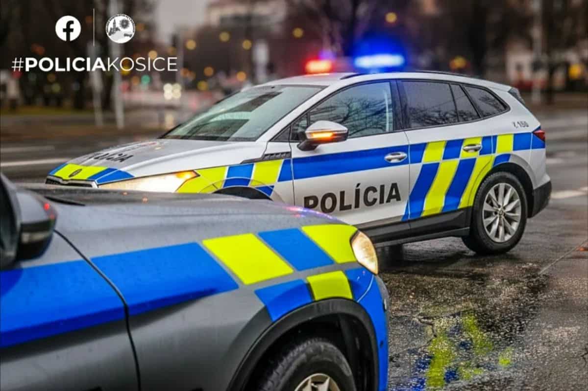 VIDEO Polícia zaistila pri nočnej kontrole v Malackách veľké množstvo pervitínu ukrytého v dodávke