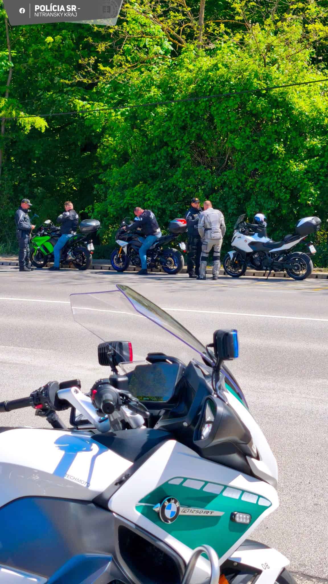 Polícia v Nitrianskom kraji dnes kontroluje motocyklistov – zameriava sa na rýchlosť a alkohol