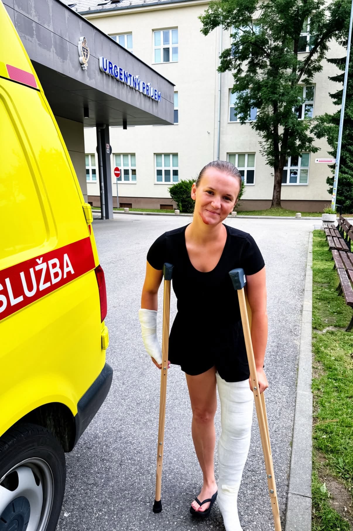STRAŠNÁ NEHODA mladej STAROSTKY: Má vážne zranenia! Mrazivé slová a FOTO
