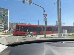 Zlyhali v Bratislave semafory? Po sérii nehôd električiek zasiahlo mesto, polícia aj dopravný podnik