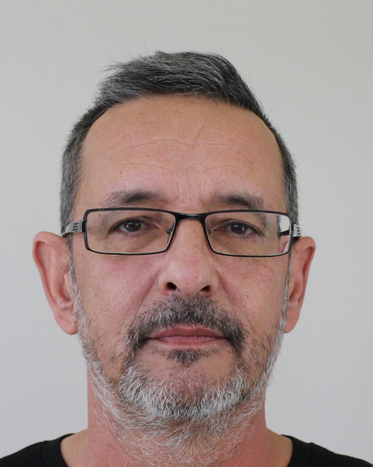 Armand JAKEŠ