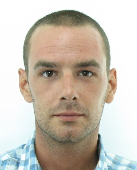 Tomáš HRIVNÁK