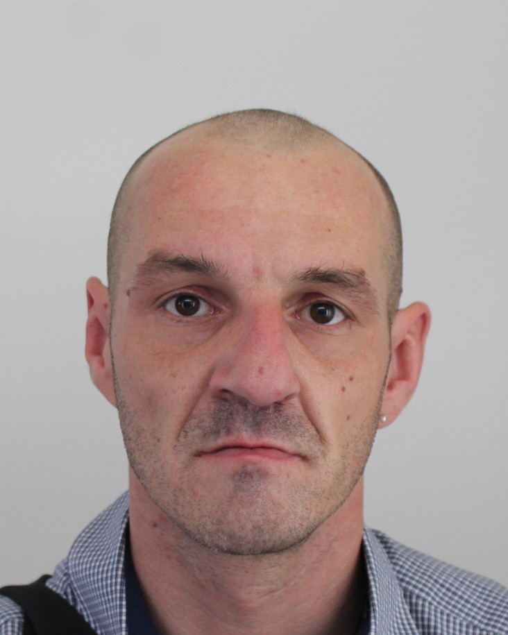 Tomáš PODOLÁK