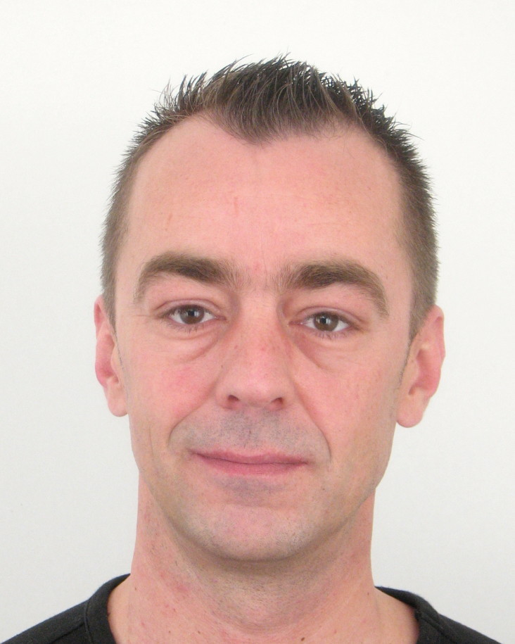 Robert UJHÁZY
